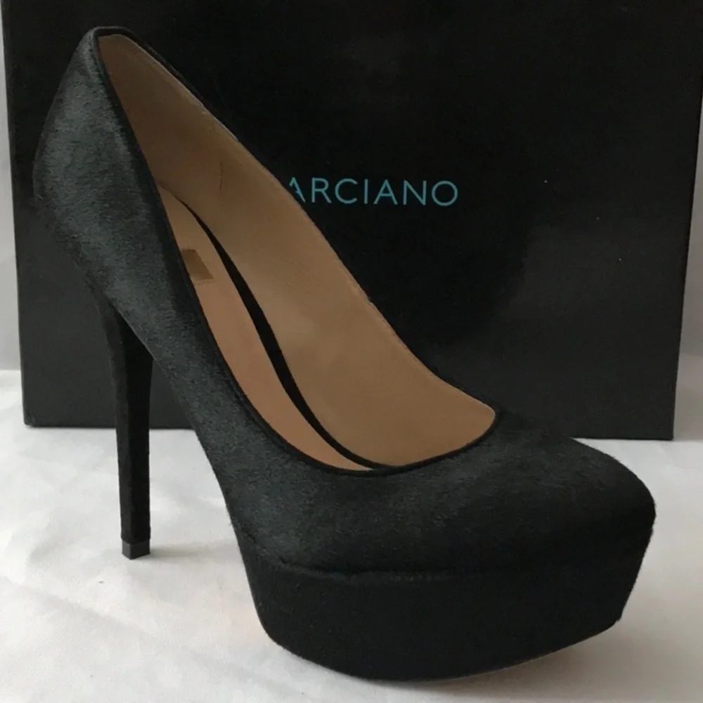 NEW GUESS BY MARCIANO Ethelly Pump SZ 10